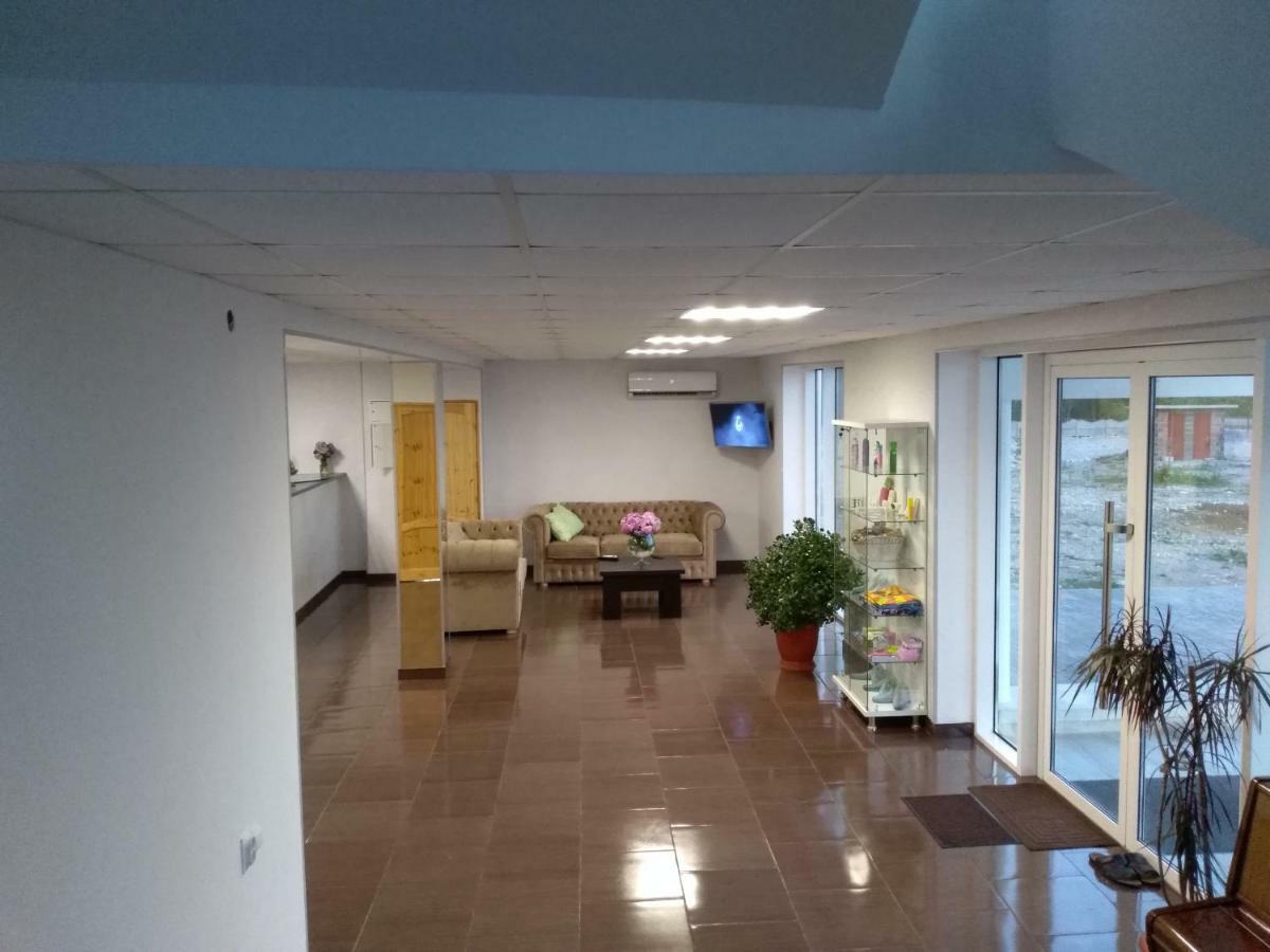 Hotel 777 Гудаута Екстер'єр фото